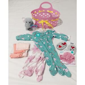 Carters Baby Girl 0-3 months bundle